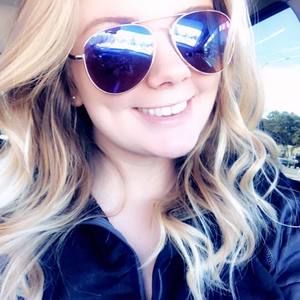 Meet your Posher, Korrie